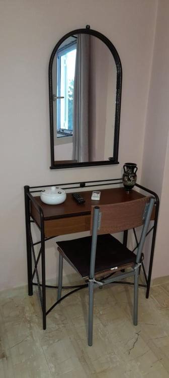 Maria'S Apartment Πόρος Εξωτερικό φωτογραφία