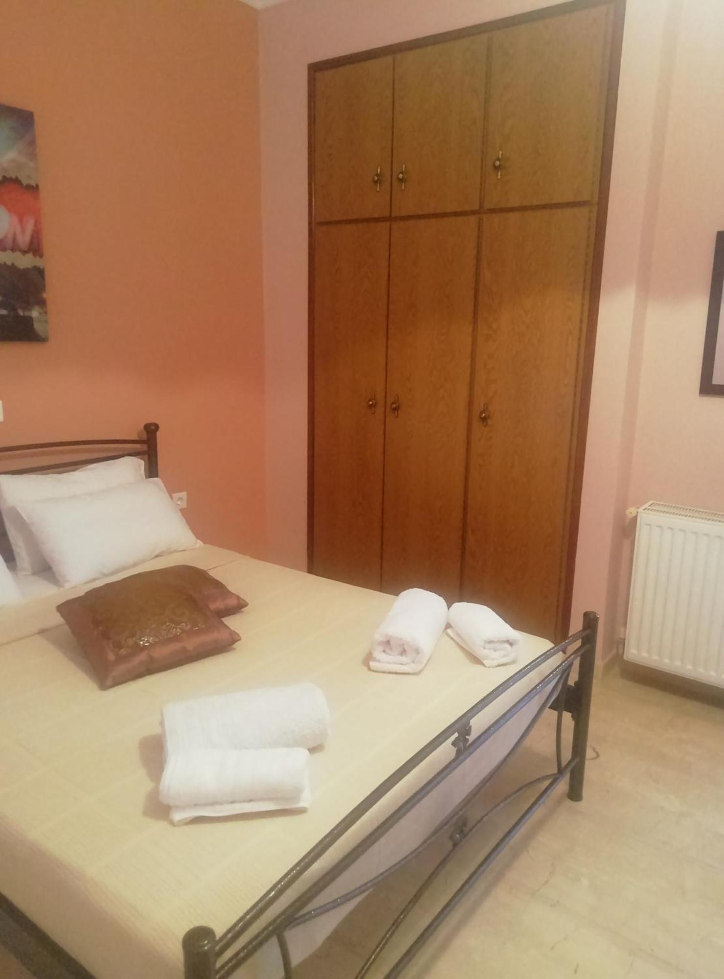 Maria'S Apartment Πόρος Εξωτερικό φωτογραφία