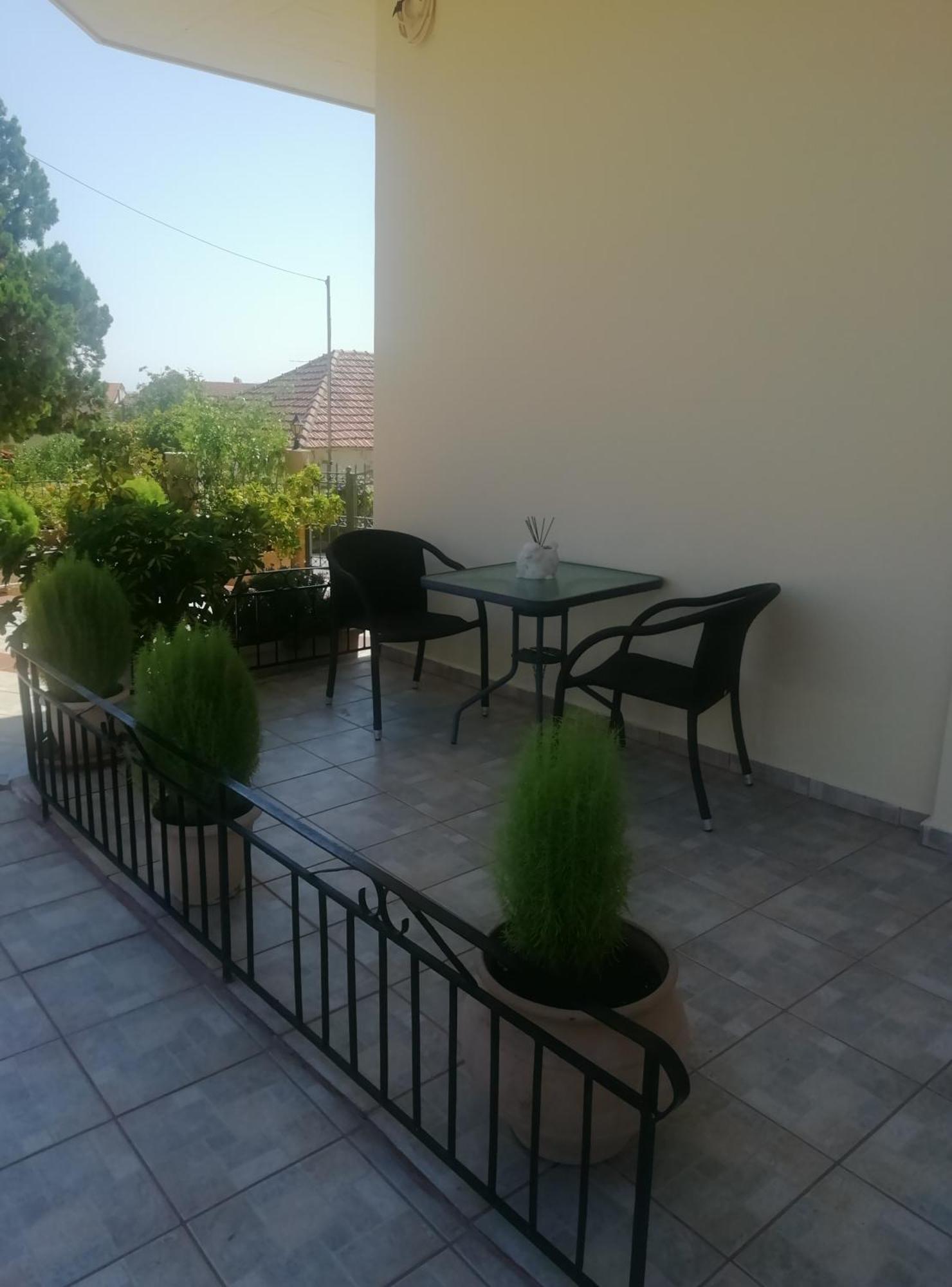 Maria'S Apartment Πόρος Εξωτερικό φωτογραφία